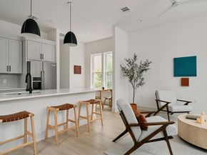 2209 woodland Ave 401, Austin TX 78741