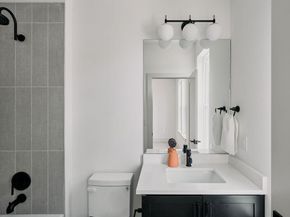 2209 woodland Ave 401, Austin TX 78741