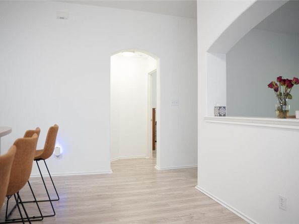 9305 Pioneer Forest DR, Austin TX 78744