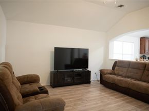 9305 Pioneer Forest DR, Austin TX 78744