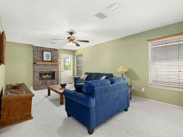 2127 Redwing WAY, Round Rock TX 78664
