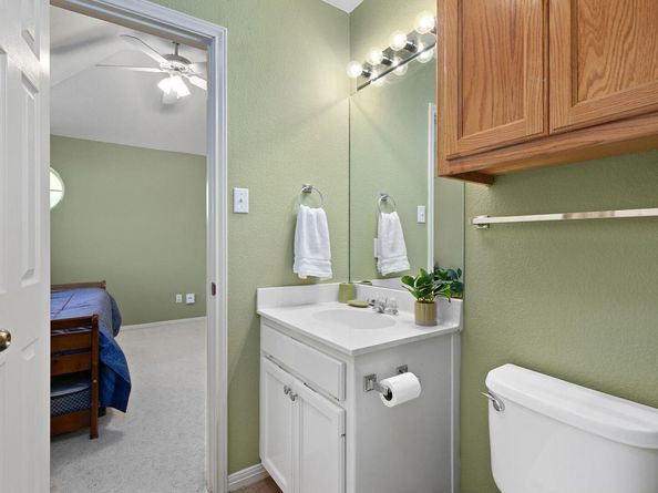 2127 Redwing WAY, Round Rock TX 78664