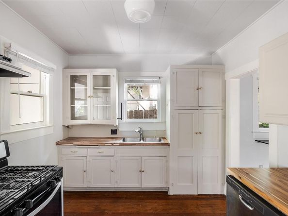 217 Leland ST, Austin TX 78704