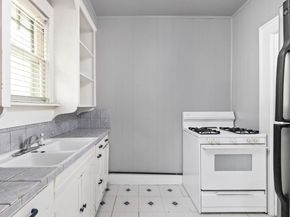 217 Leland ST, Austin TX 78704