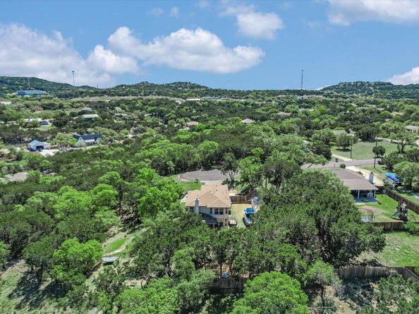 7404 Little Oak CIR, Lago Vista TX 78645