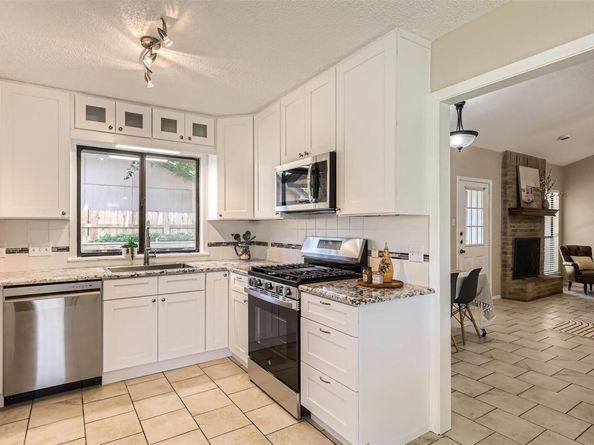 1711 Provident LN, Round Rock TX 78664