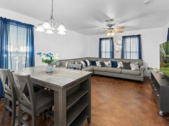 2609 Sol Wilson Ave, Austin TX 78702