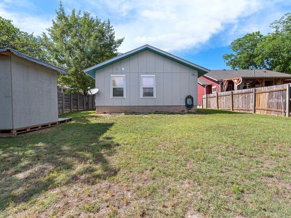 2609 Sol Wilson Ave, Austin TX 78702