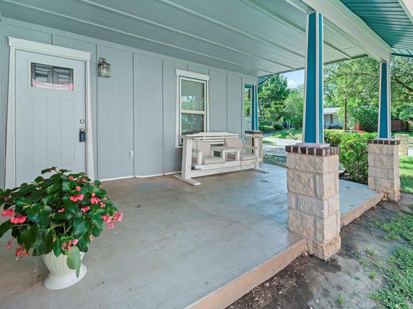 2609 Sol Wilson Ave, Austin TX 78702