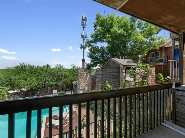 6903 Deatonhill DR 15, Austin TX 78745