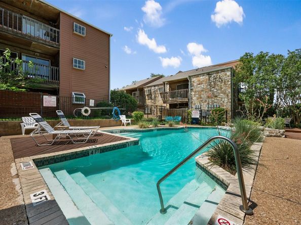 6903 Deatonhill DR 15, Austin TX 78745