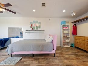 6903 Deatonhill DR 15, Austin TX 78745