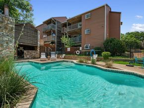 6903 Deatonhill DR 15, Austin TX 78745