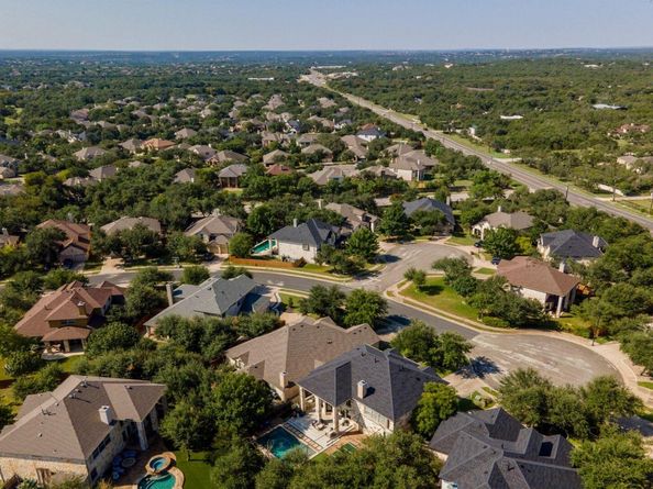 8204 Via Verde DR, Austin TX 78739