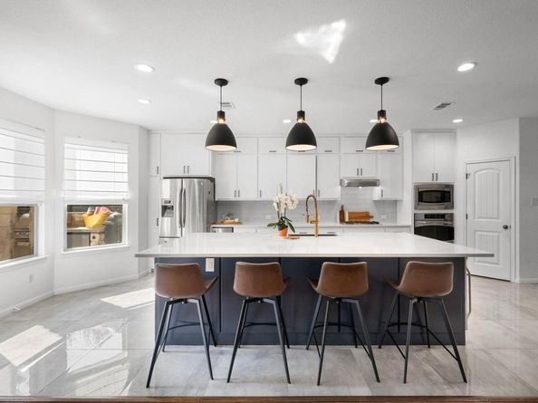 8204 Via Verde DR, Austin TX 78739