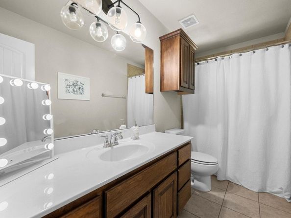 8204 Via Verde DR, Austin TX 78739