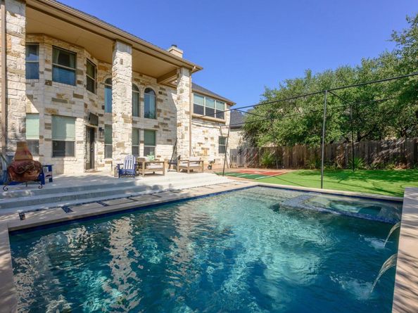 8204 Via Verde DR, Austin TX 78739