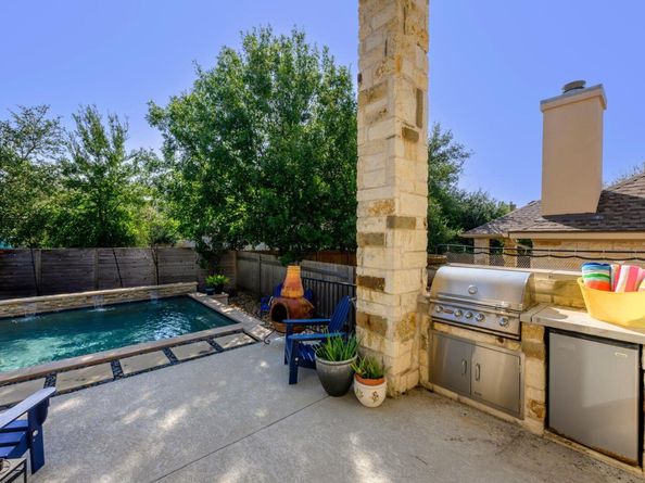 8204 Via Verde DR, Austin TX 78739