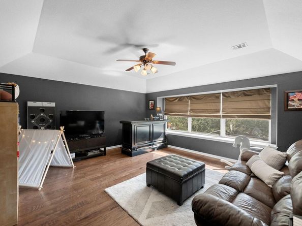 8204 Via Verde DR, Austin TX 78739