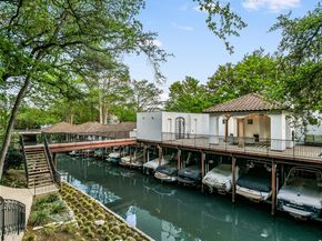 1910 Rue De St Tropez 4, Austin TX 78746