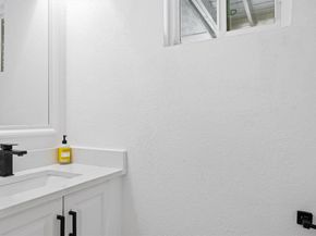 4512 W Village CT, Austin TX 78744