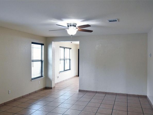 79 Jan LN, Georgetown TX 78626