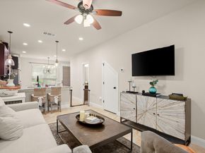 581 Demarett DR, Point Venture TX 78645