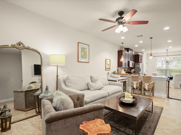 581 Demarett DR, Point Venture TX 78645