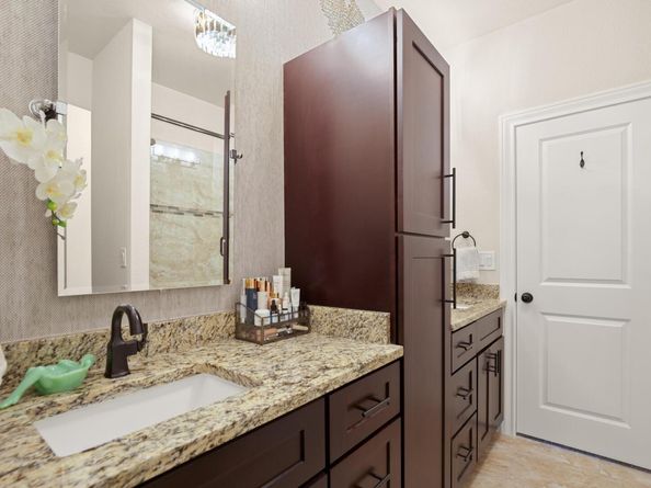581 Demarett DR, Point Venture TX 78645