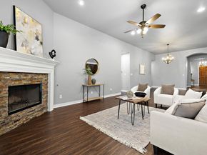 305 Miracle Rose WAY, Liberty Hill TX 78642