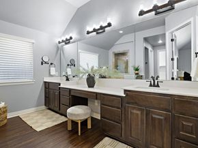305 Miracle Rose WAY, Liberty Hill TX 78642
