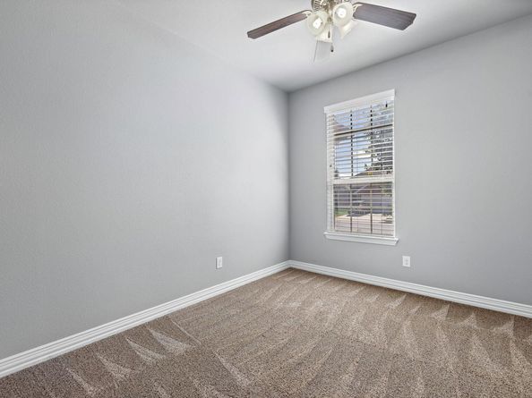 305 Miracle Rose WAY, Liberty Hill TX 78642