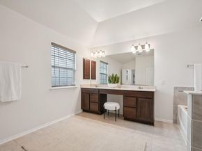 1832 Stinnett DR, Leander TX 78641