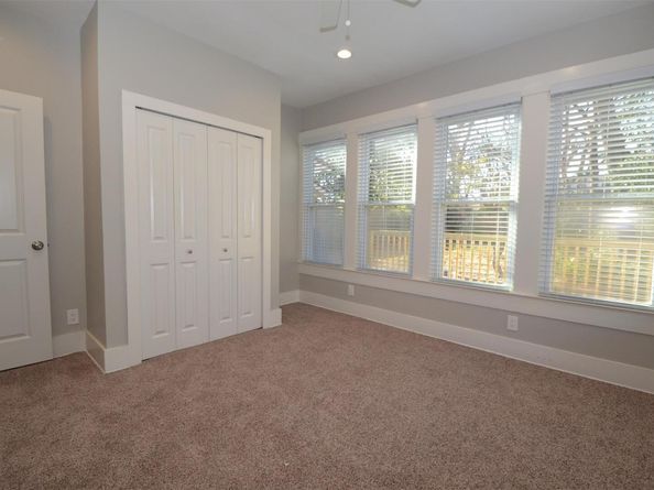 7602 Blessing Ave, Austin TX 78752