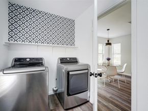 1109 Minerva ST, Austin TX 78753
