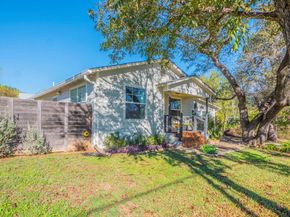 11012 3rd ST, Jonestown TX 78645