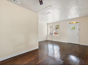 3208 Duval ST, Austin TX 78705