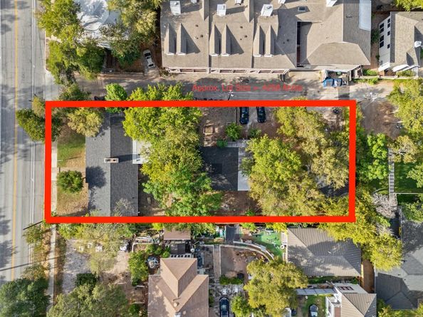 3208 Duval ST, Austin TX 78705