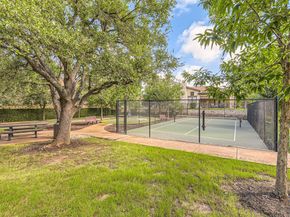 105 Lucia CIR 1, Lakeway TX 78734