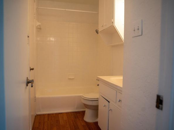 8301 Belclaire LN, Austin TX 78748