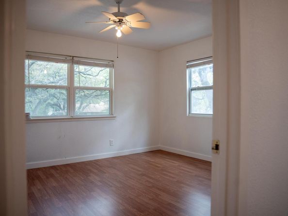 8301 Belclaire LN, Austin TX 78748