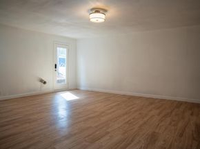 8301 Belclaire LN, Austin TX 78748