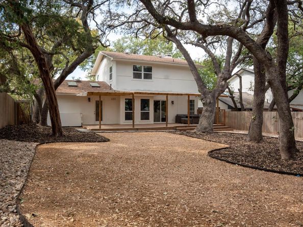 8301 Belclaire LN, Austin TX 78748