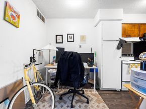 2803 Hemphill PARK B310, Austin TX 78705