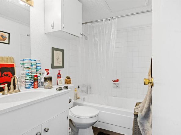 2803 Hemphill PARK B310, Austin TX 78705