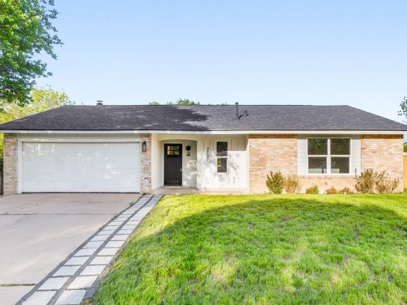 7707 Whitsun DR, Austin TX 78749