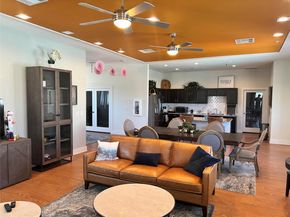 2400 Louis Henna BLVD 208, Round Rock TX 78664