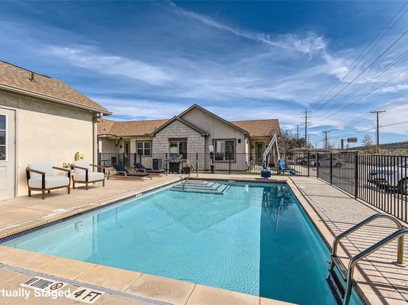 2400 Louis Henna BLVD 208, Round Rock TX 78664