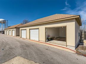 2400 Louis Henna BLVD 208, Round Rock TX 78664