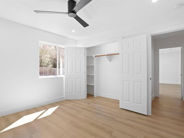 9229 Independence LOOP, Austin TX 78748